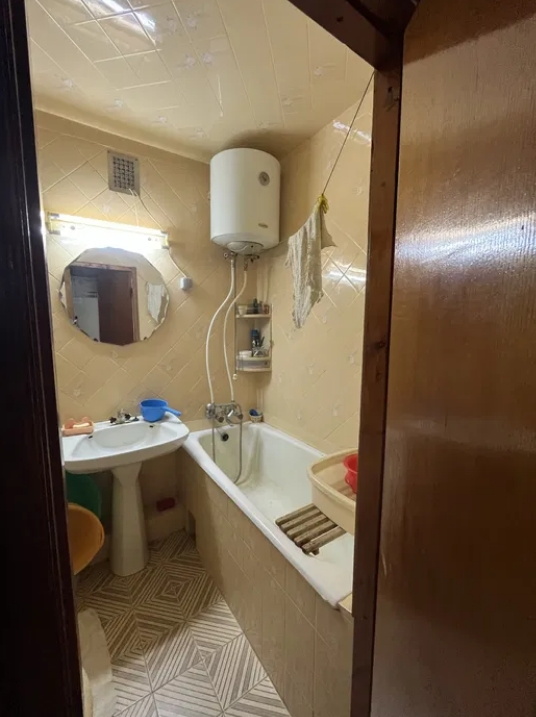 продажа трехкомнатной квартиры номер A-173858 в Киевском районе, фото номер 10